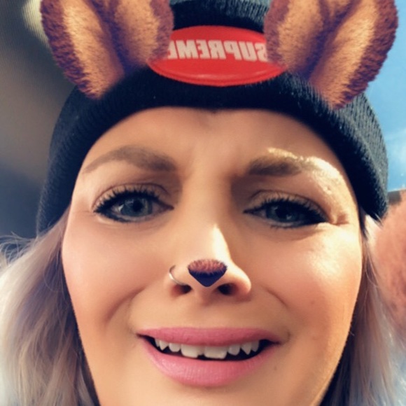 Meet your Posher, Sara - Picture 2 of 5